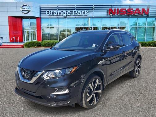 2022 Nissan Rogue Sport SL