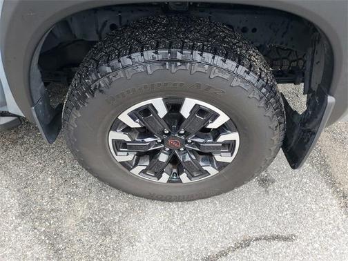 2024 Nissan Frontier PRO-4X