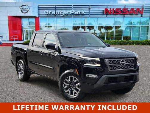 2024 Nissan Frontier SL