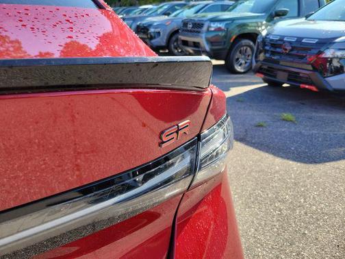 Scarlet Ember Tintcoat 2026 Nissan Sentra SR