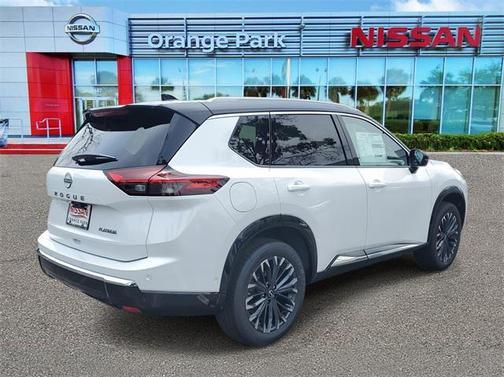 2025 Nissan Rogue Platinum