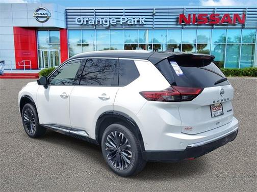 2025 Nissan Rogue Platinum