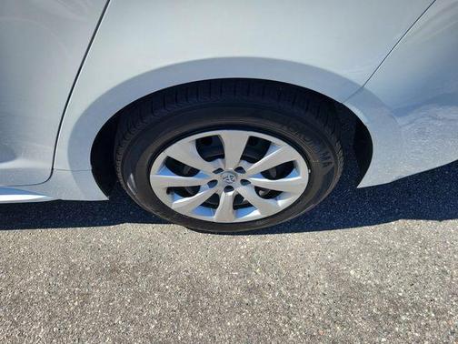 2025 Toyota Corolla Hybrid SE