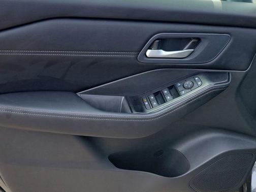 Gun Metallic 2026 Nissan Rogue Dark Armor
