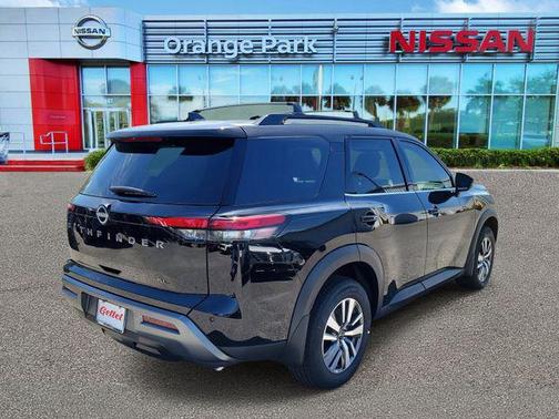 Super Black 2026 Nissan Pathfinder SL