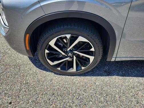 2023 Mitsubishi Outlander SEL 2.5 2WD