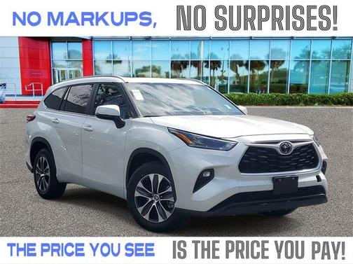 2023 Toyota Highlander XLE