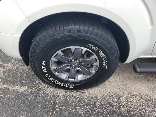 2017 Nissan Frontier Desert Runner