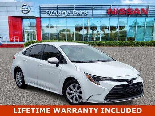 Ice Cap 2024 Toyota Corolla LE