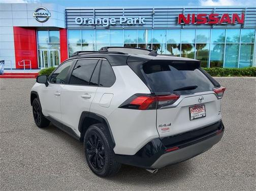 2025 Toyota RAV4 Hybrid SE