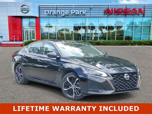 2024 Nissan Altima SR FWD