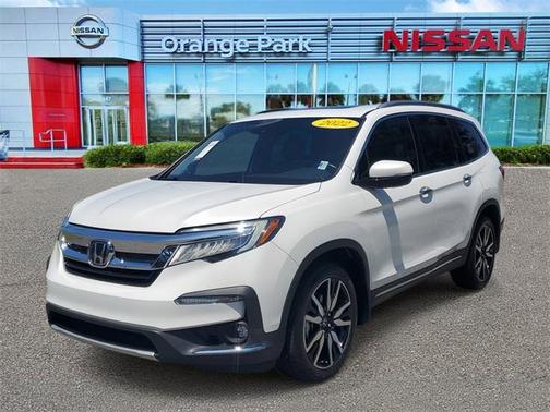 2022 Honda Pilot Touring 8-Passenger