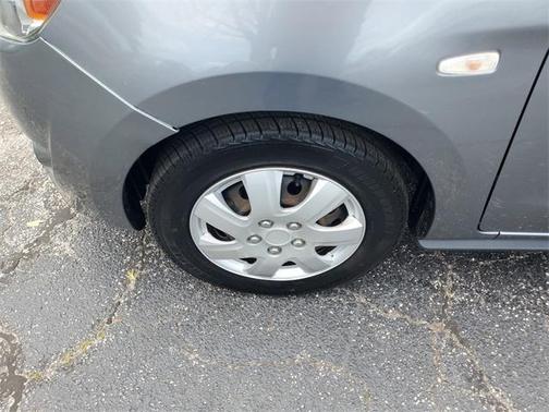 2015 Mitsubishi Mirage DE
