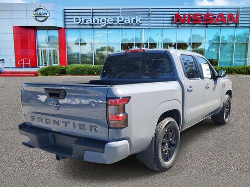 Boulder Gray Pearl 2026 Nissan Frontier SV