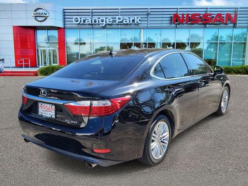 2013 Lexus ES 350 Base