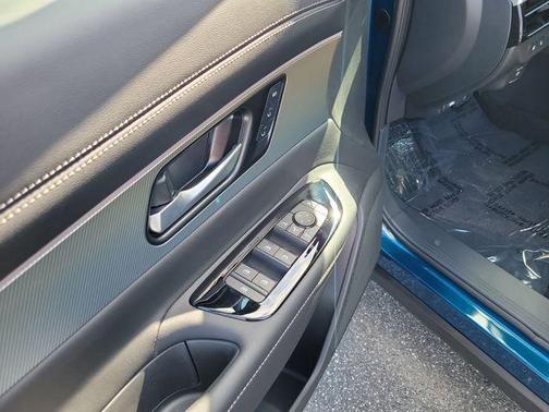 Aurora Blue Pearl Metallic 2026 Nissan Murano Platinum