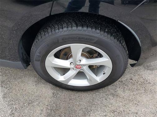 2018 Jaguar F-PACE 30t Premium