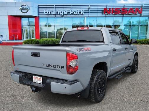 2018 Toyota Tundra SR5