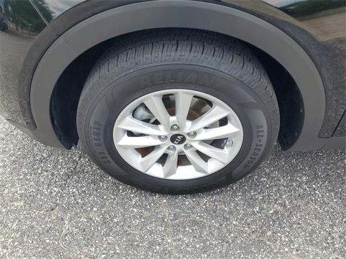 2019 Kia Sorento L