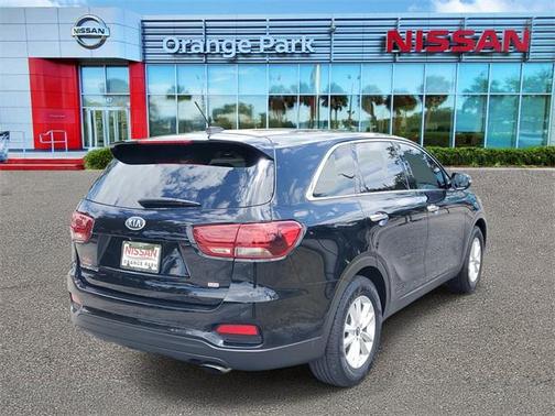 2019 Kia Sorento L