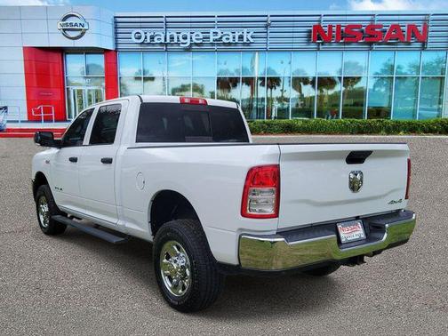 Bright White Clearcoat 2019 RAM 2500 Tradesman Crew Cab 4x4 6'4' Box