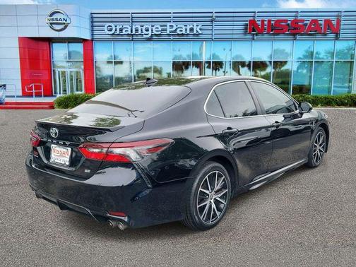 Midnight Black Metallic 2023 Toyota Camry SE