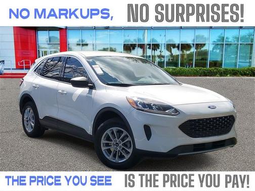 2022 Ford Escape SE
