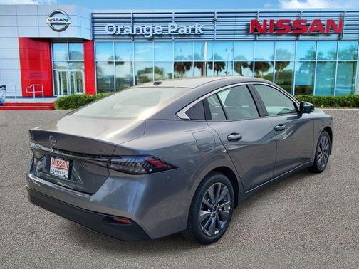 Gun Metallic 2026 Nissan Sentra SL