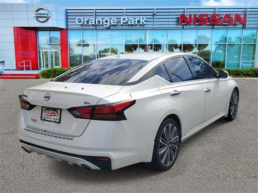 2023 Nissan Altima 2.5 SL