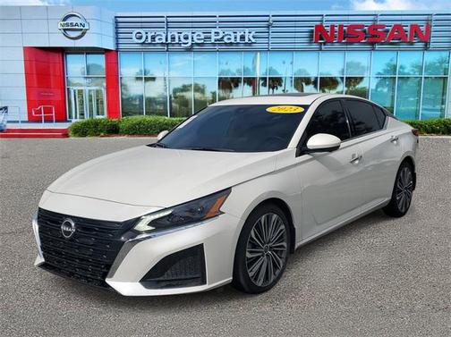 2023 Nissan Altima 2.5 SL