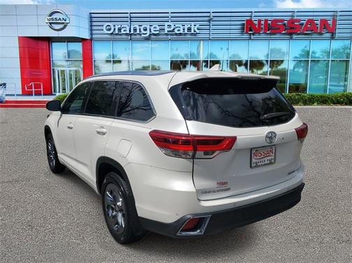 2019 Toyota Highlander Limited Platinum