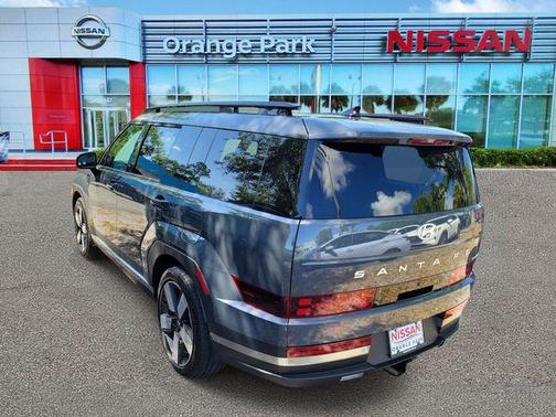 Ecotronic Gray 2025 Hyundai SANTA FE Limited