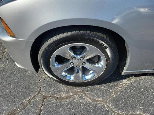 2014 Dodge Charger SXT