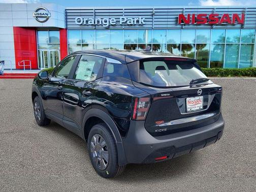 Super Black 2026 Nissan Kicks S
