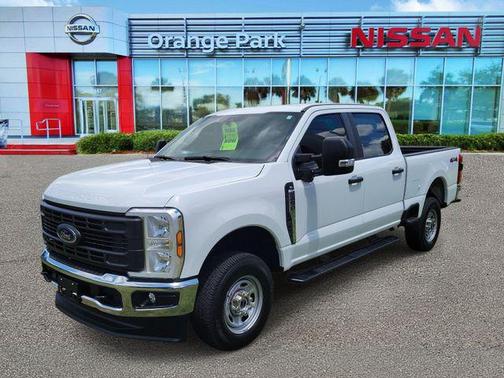 OXFORD WHITE 2024 Ford F-250 XL