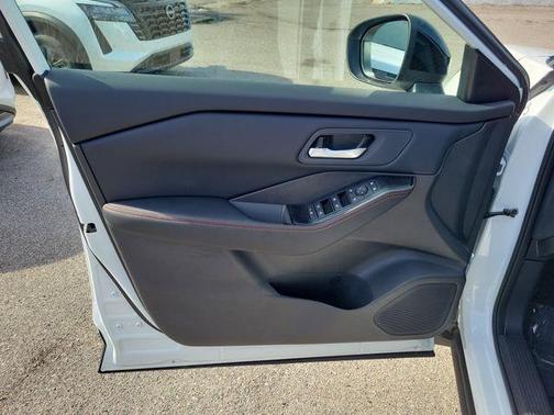 Everest White Pearl Tricoat 2026 Nissan Rogue Rock Creek
