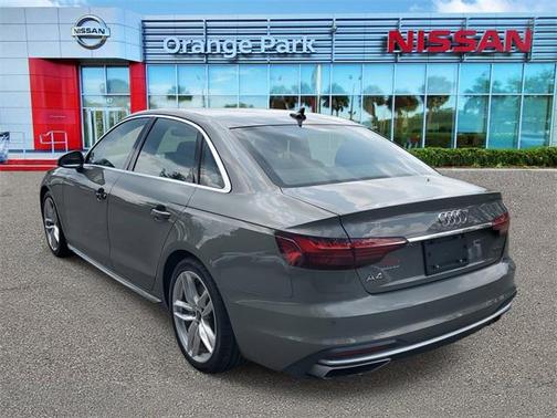 2023 Audi A4 45 S line Premium Plus