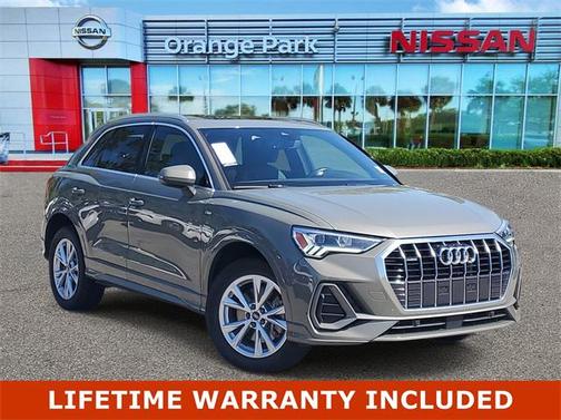 2024 Audi Q3 Premium 45 TFSI S line quattro Tiptronic