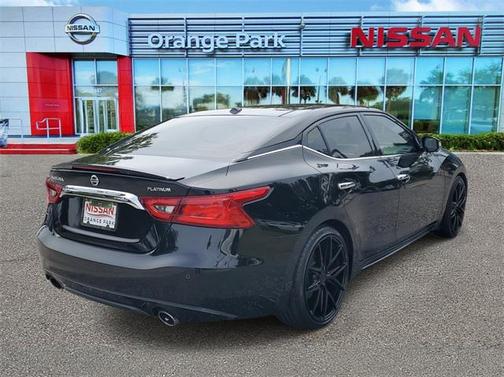 2017 Nissan Maxima 3.5 Platinum