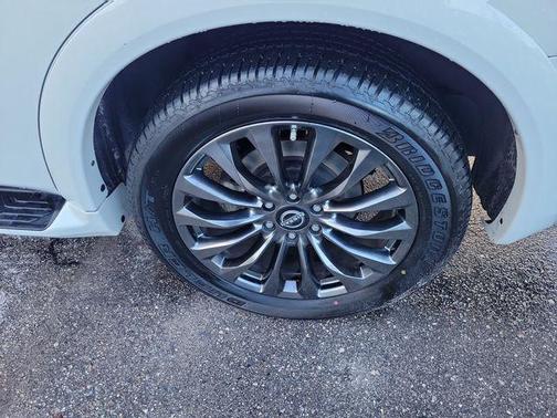 Aspen White Tricoat 2024 Nissan Armada Platinum 2WD