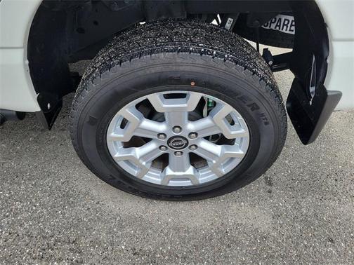 2024 Nissan Titan XD SV