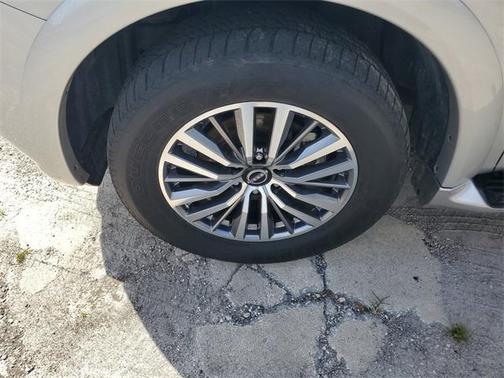 2023 Nissan Armada SL 2WD