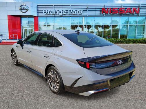 Transmission Blue 2025 Hyundai SONATA Hybrid SE