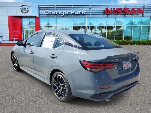 2025 Nissan Sentra SR