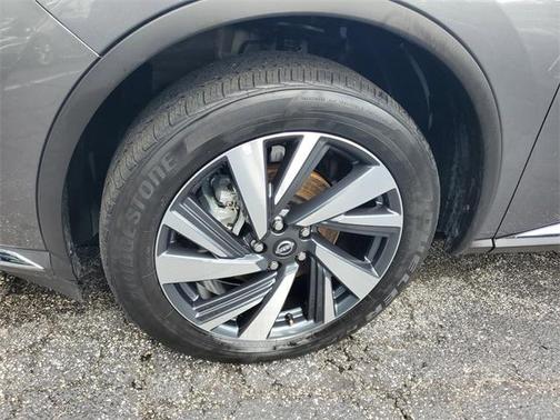 2023 Nissan Murano SL FWD
