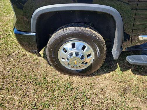 Black 2024 Chevrolet Silverado 3500 High Country