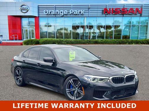 Black Sapphire Metallic 2019 BMW M5 Base