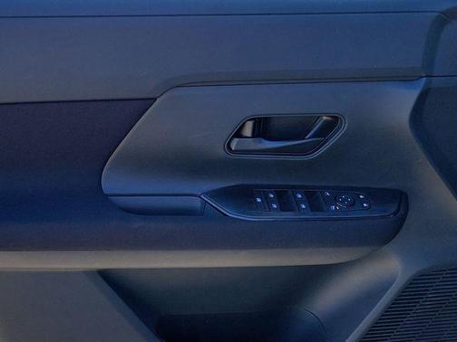 Deep Blue Pearl 2026 Nissan Kicks S