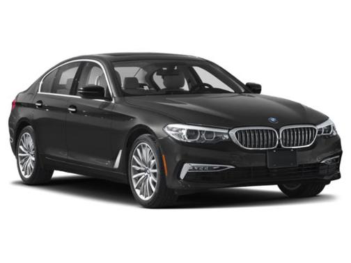 Alpine White 2018 BMW 530 530i