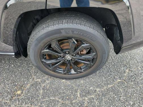 2022 Toyota RAV4 Hybrid SE